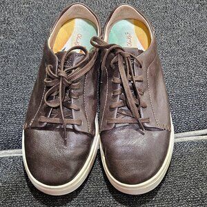 OluKai Women's Pehuea Li lli Leather Shoes - 8